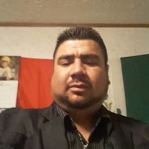 Meet your Posher, Manuel